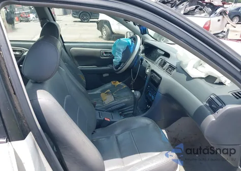 2001 Toyota Camry Le from USA, damaged, VIN JT2BG22K810561054